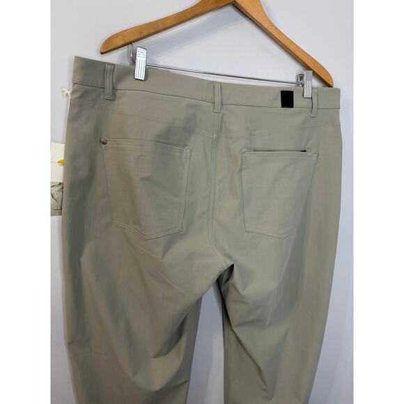 Vuori Men's Meta Pant Athletic Slim Grey Stretch Men's 38 x32 New Preppy - Picture 5 of 12